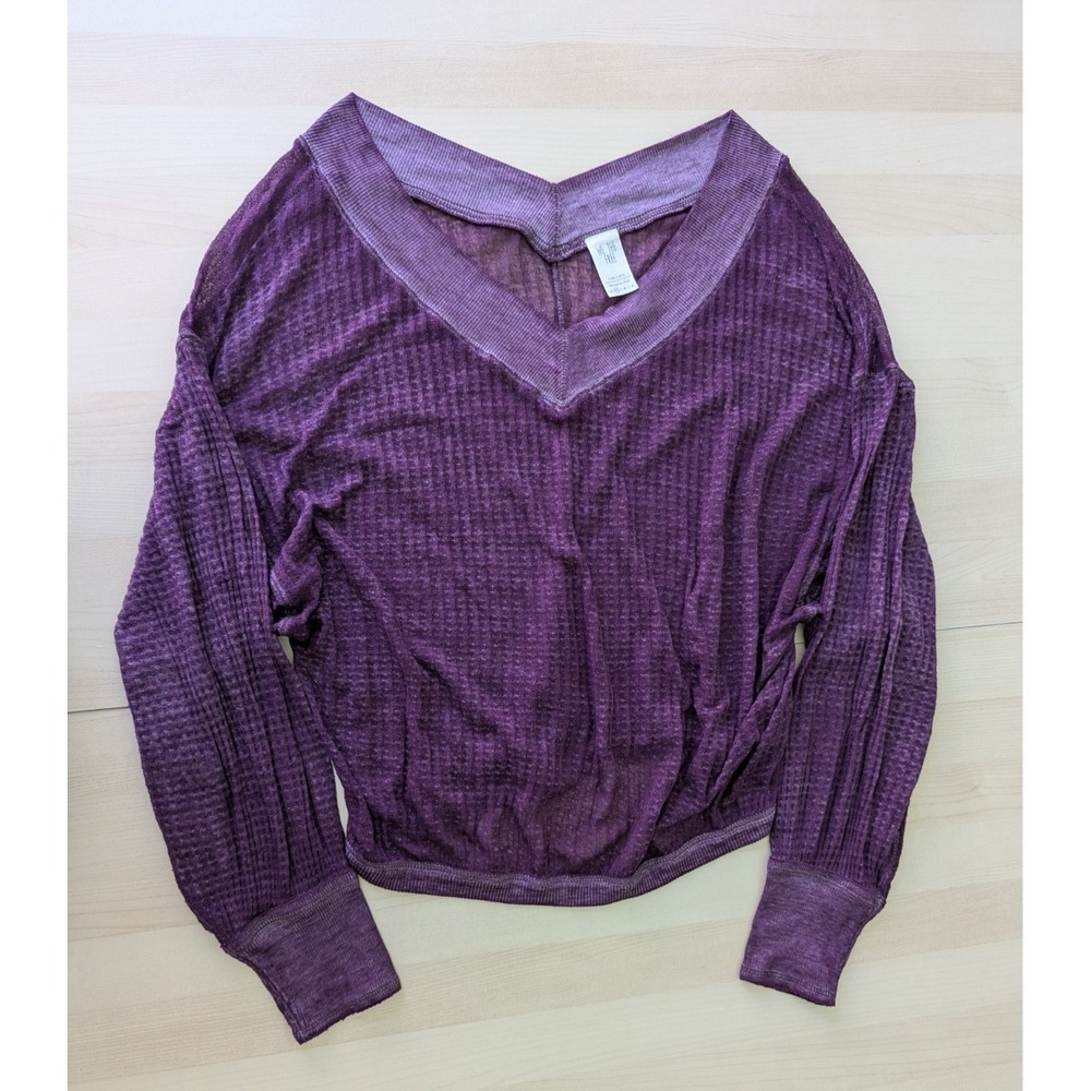 We The Free Long Sleeve Purple Off the‎ Shoulder Relaxed Shirt - Picture 2 of 9